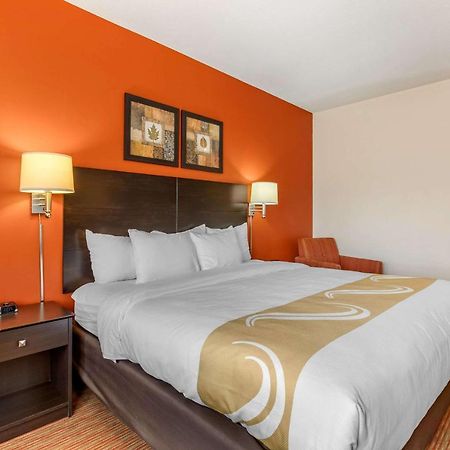 Quality Inn & Suites מייסון סיטי מראה חיצוני תמונה
